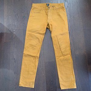 H&M Khaki Paints 32x32